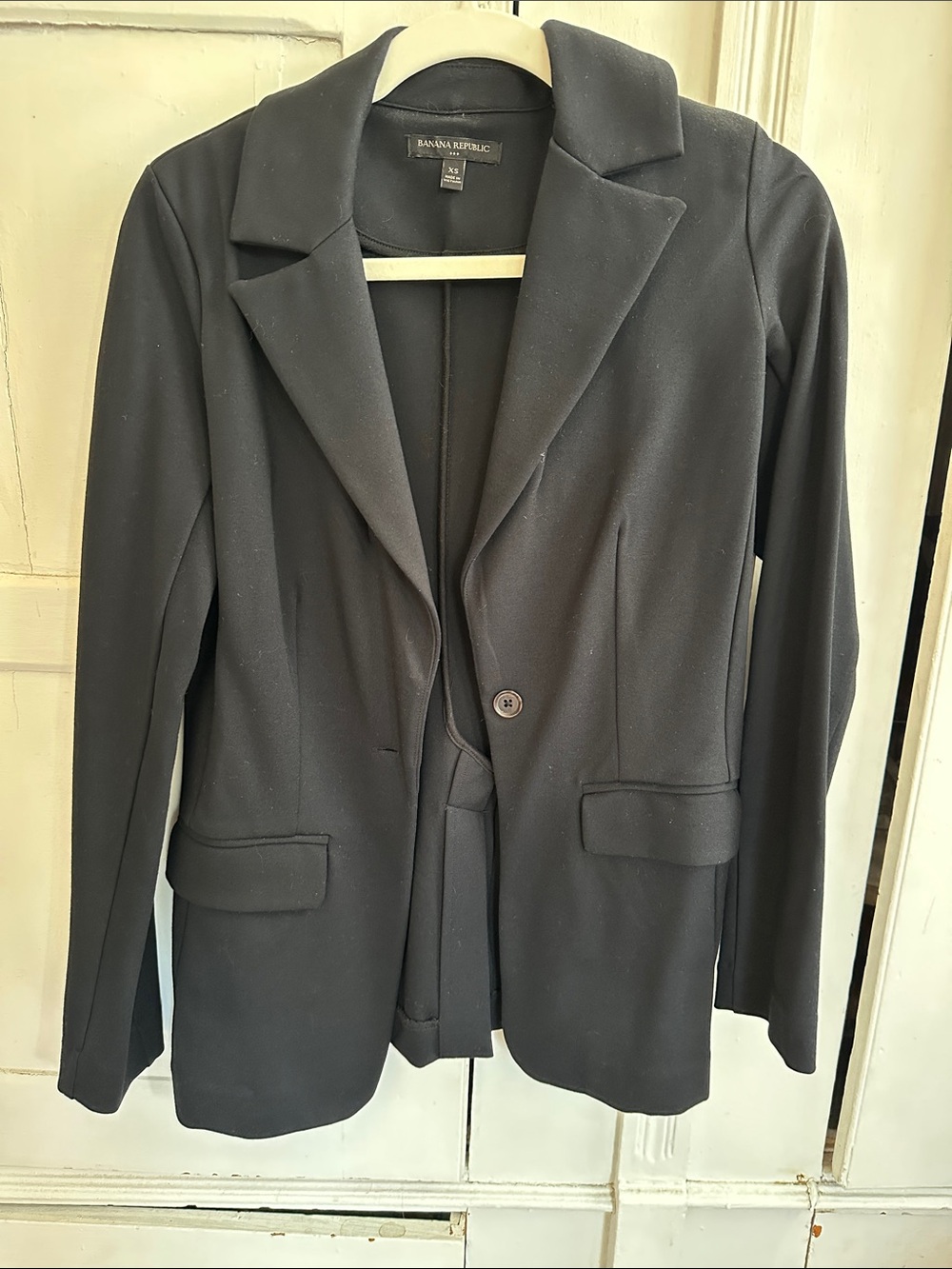 Banana Republic Black Single-Button Tailored Blazer